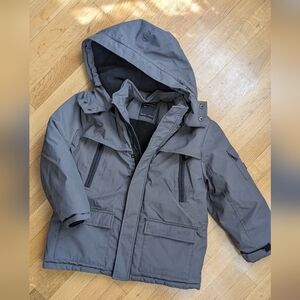 Nukutavake Kids Gray Hooded Winter Jacket. Size 8